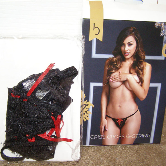 New Baci lingerie black & red lacey G-string M 6-8 - Picture 7 of 8